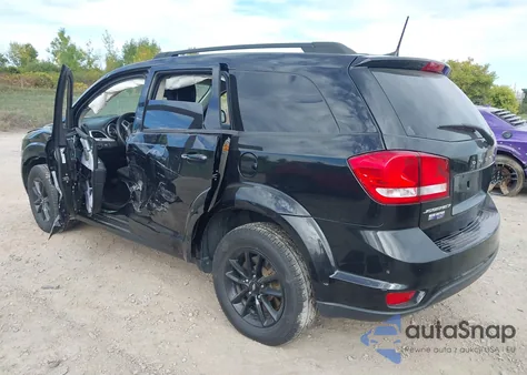 2019 Dodge Journey Se from USA, damaged, VIN 3C4PDCBB8KT856896